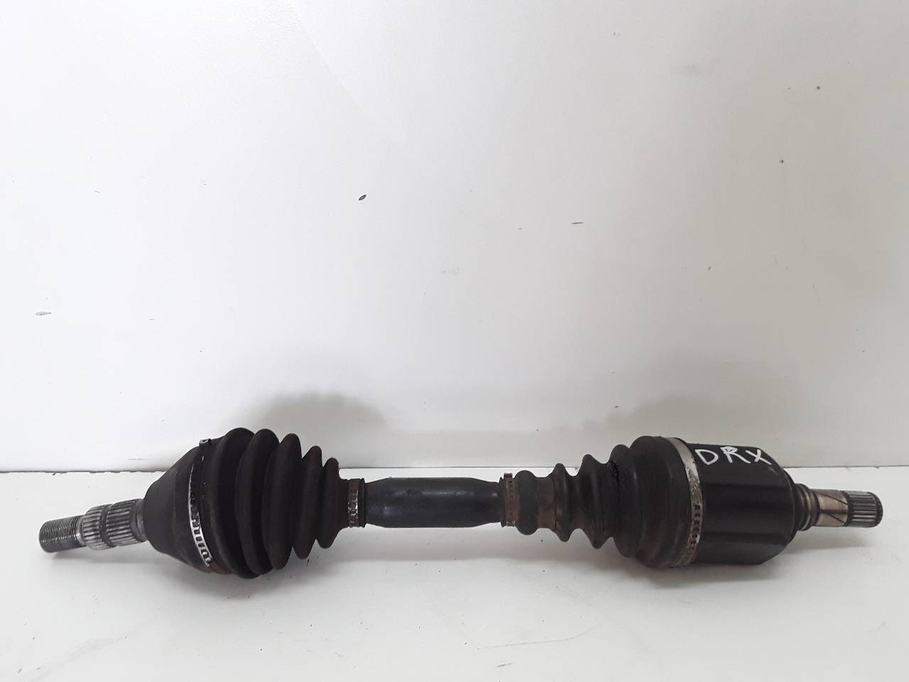 Semieixo dianteiro esquerdo