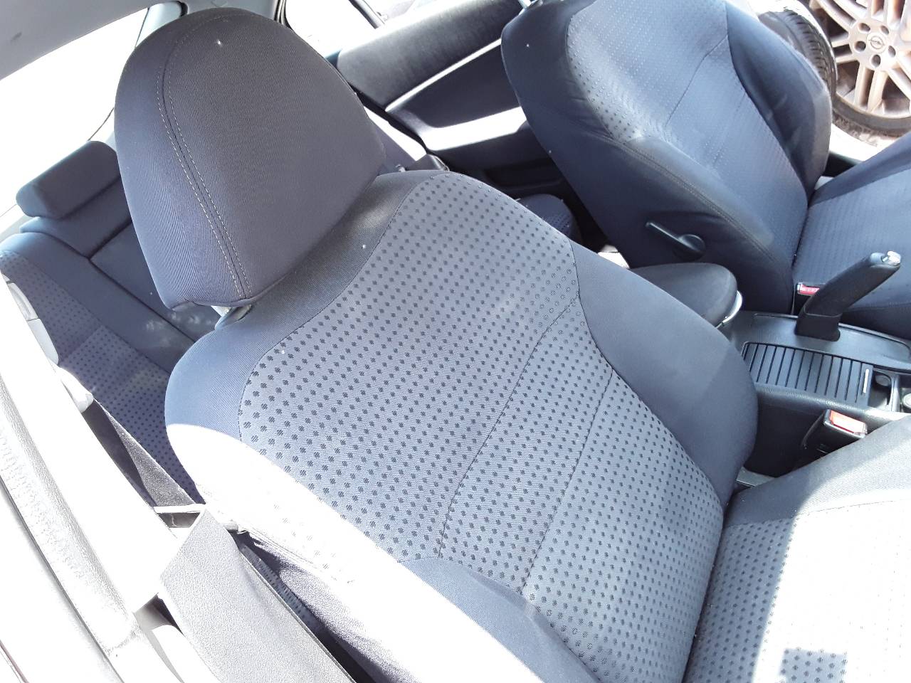 Asiento delantero derecho