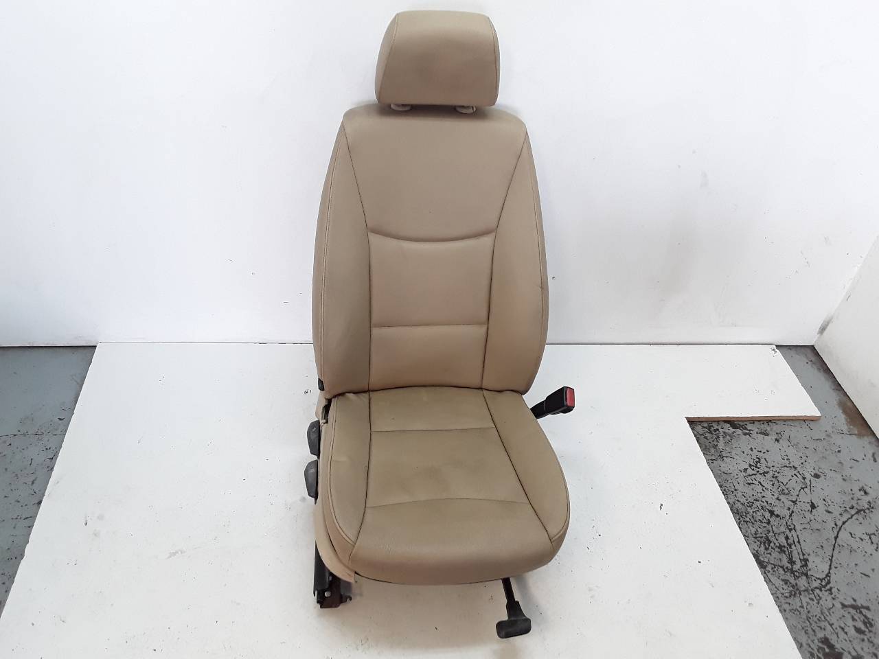 Asiento delantero derecho