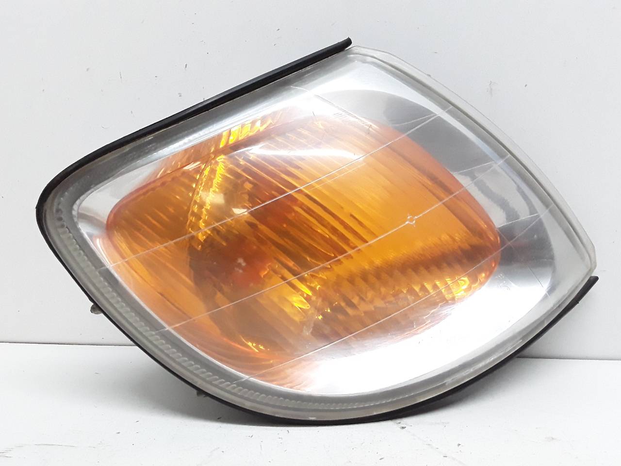 Luz dianteira direita, foto 1 de 3