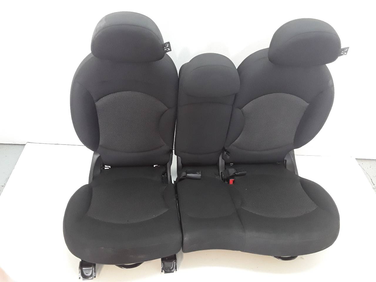 Asiento trasero medio, foto 1 de 6