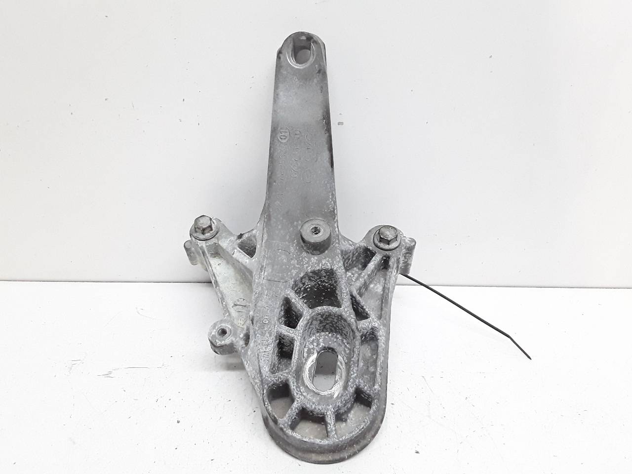Soporte motor, foto 1 de 4