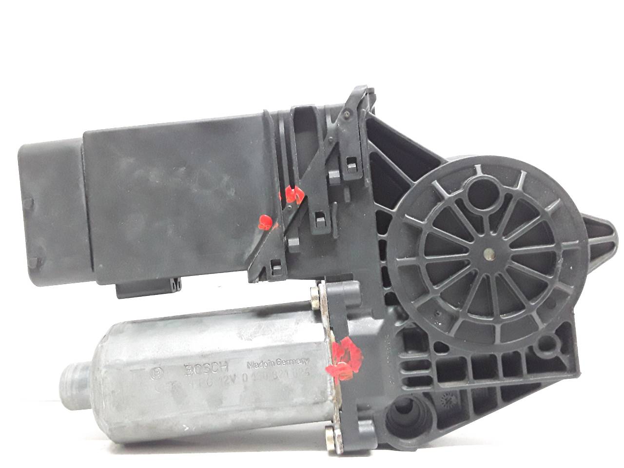 Motor elevalunas delantero derecho