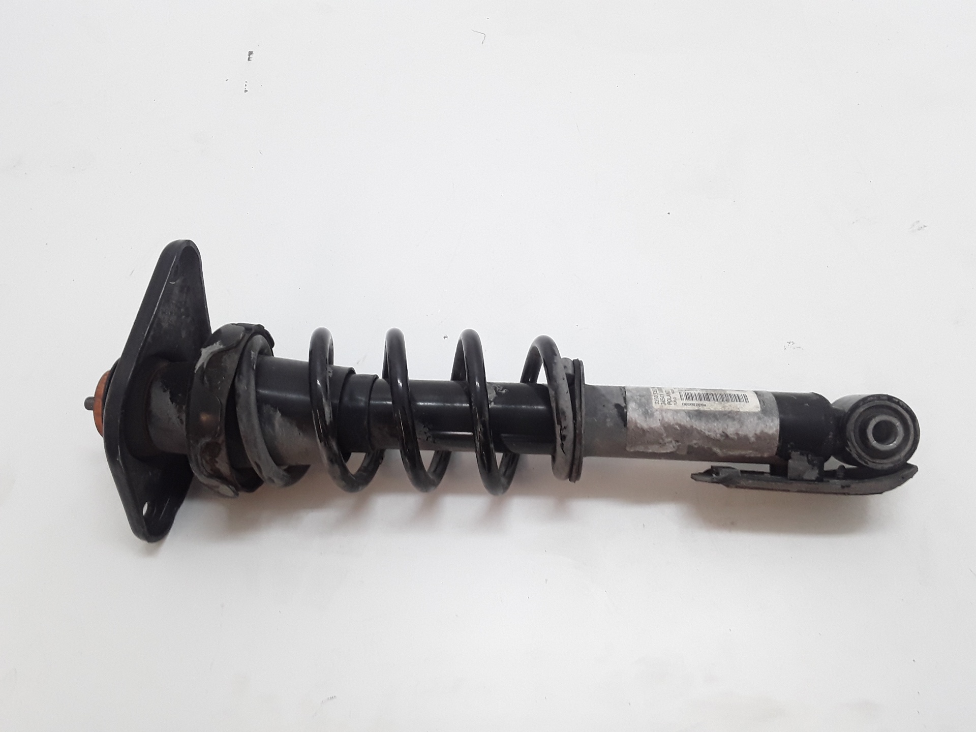 Rear right shock absorber, photo 1 of 4
