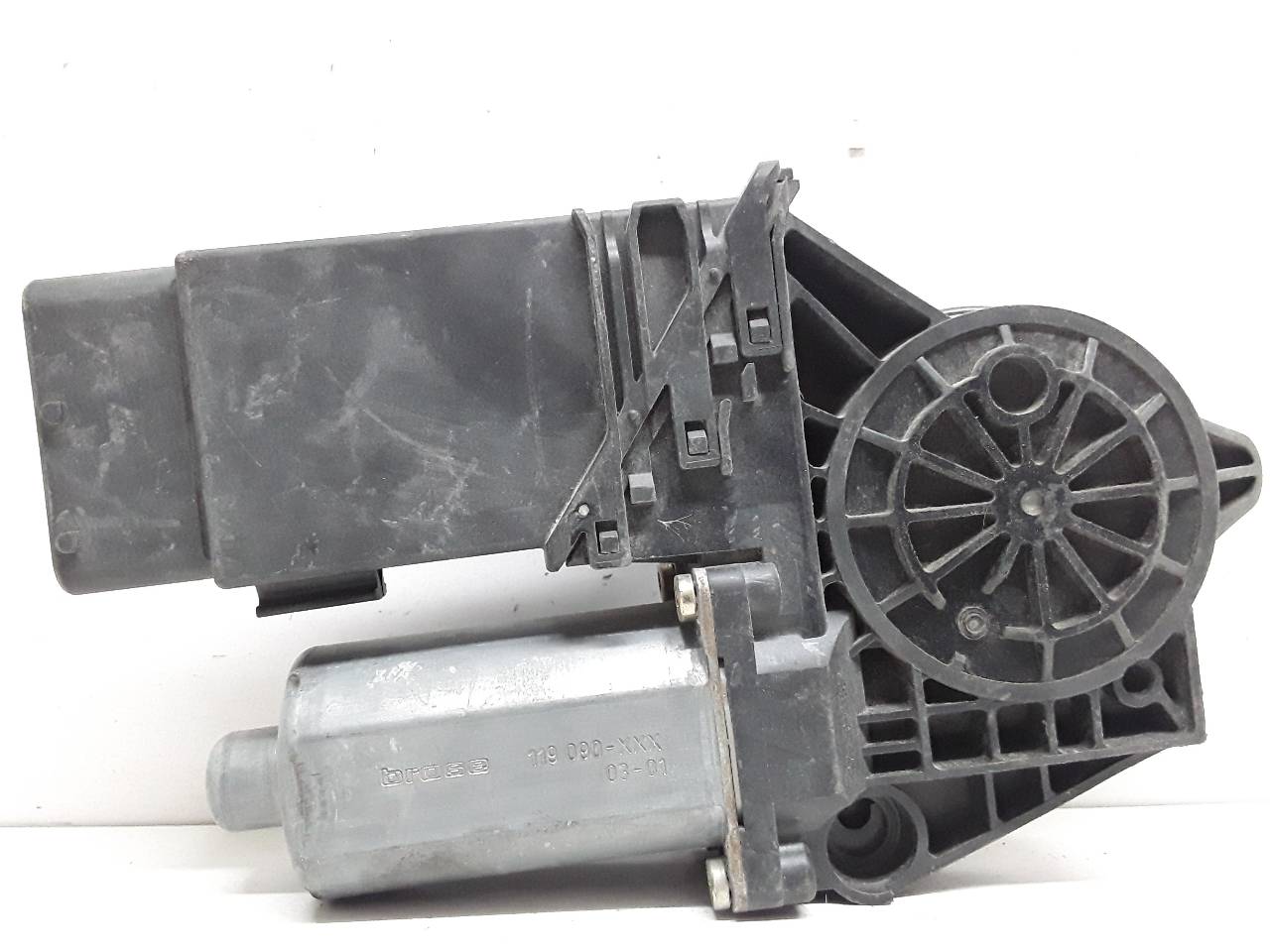 Motor elevalunas delantero derecho