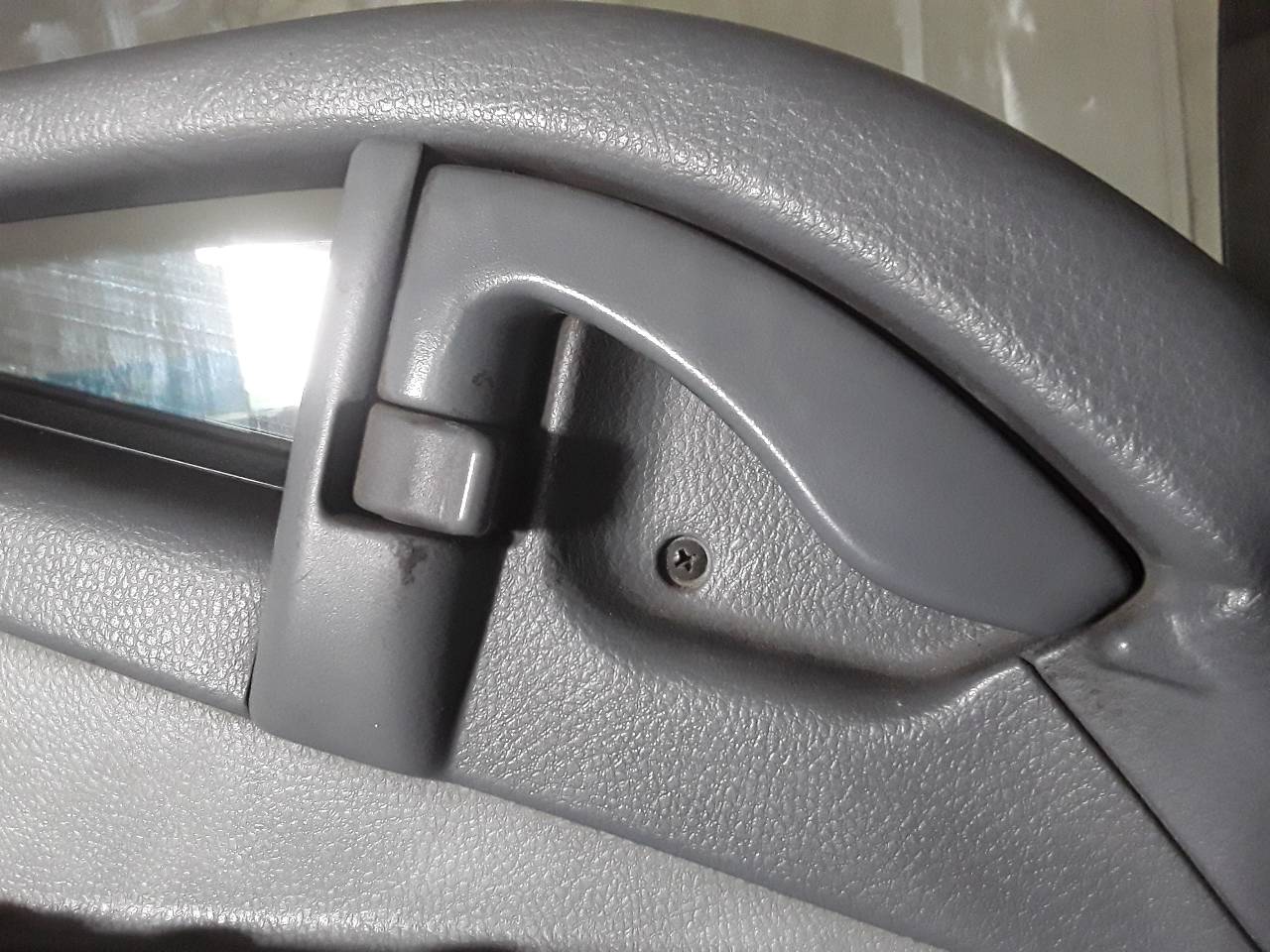 Maneta interior delantera izquierda, foto 1 de 4
