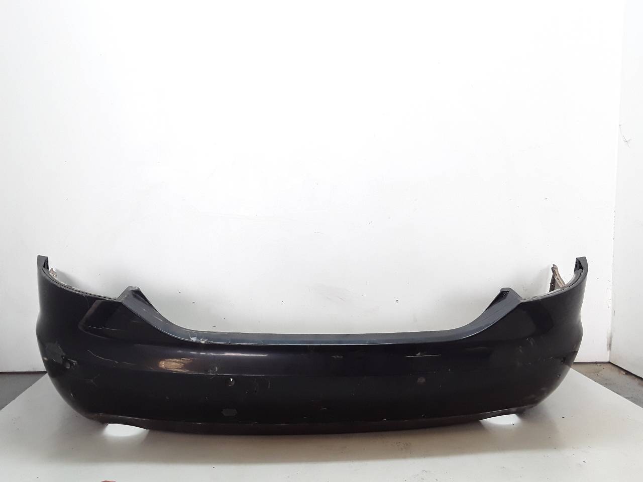 Paragolpes trasero