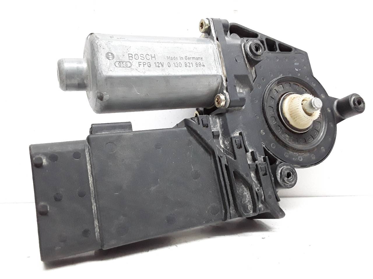 Motor elevalunas delantero derecho