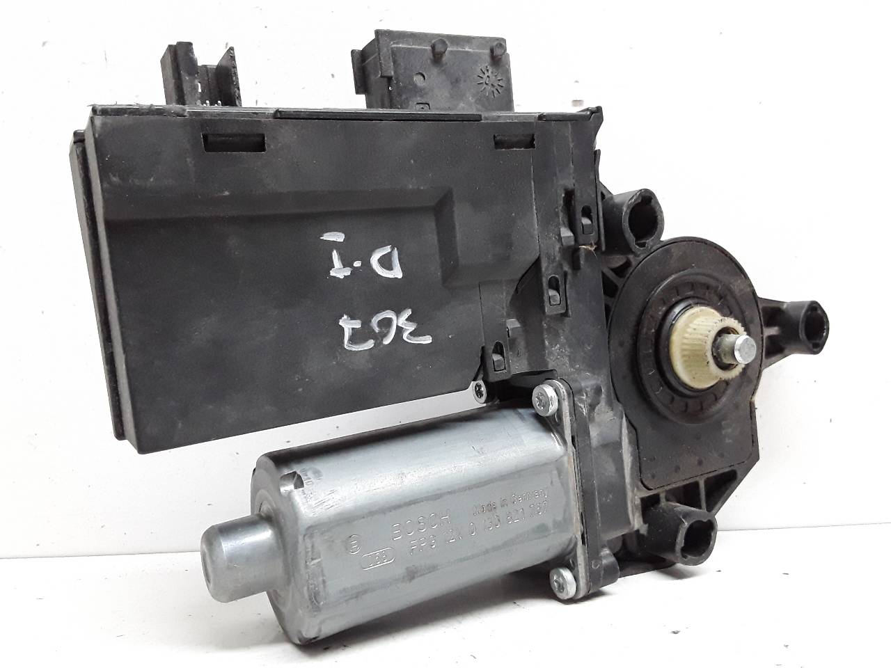 Motor elevalunas delantero izquierdo, foto 1 de 3