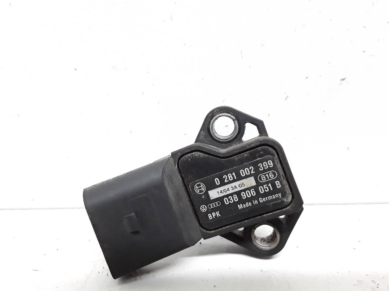 Sensor