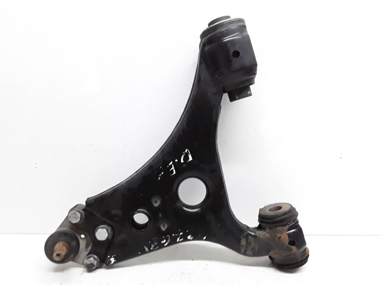 Front left lower control arm, photo 1 of 4