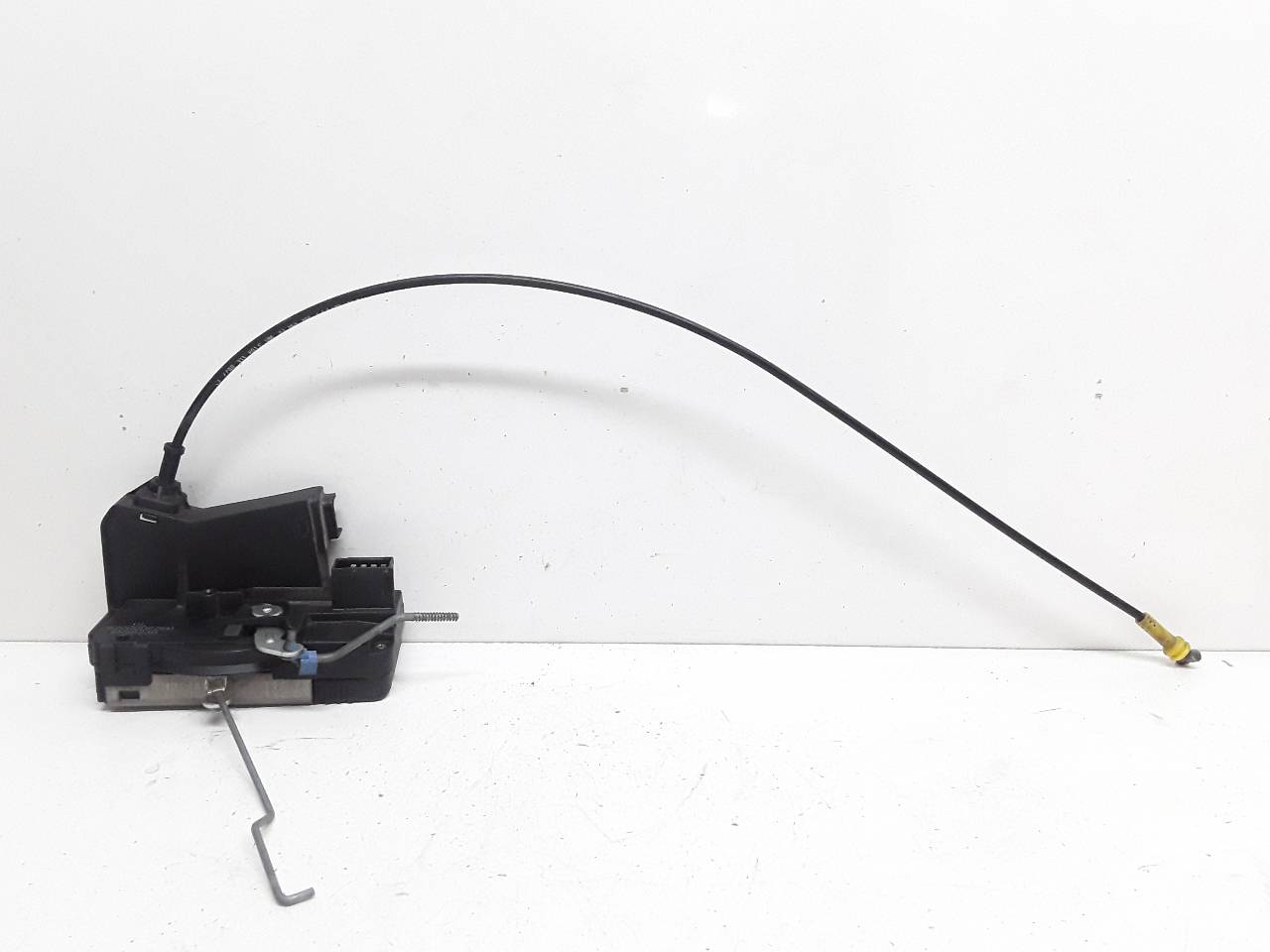 Cerradura puerta delantera izquierda