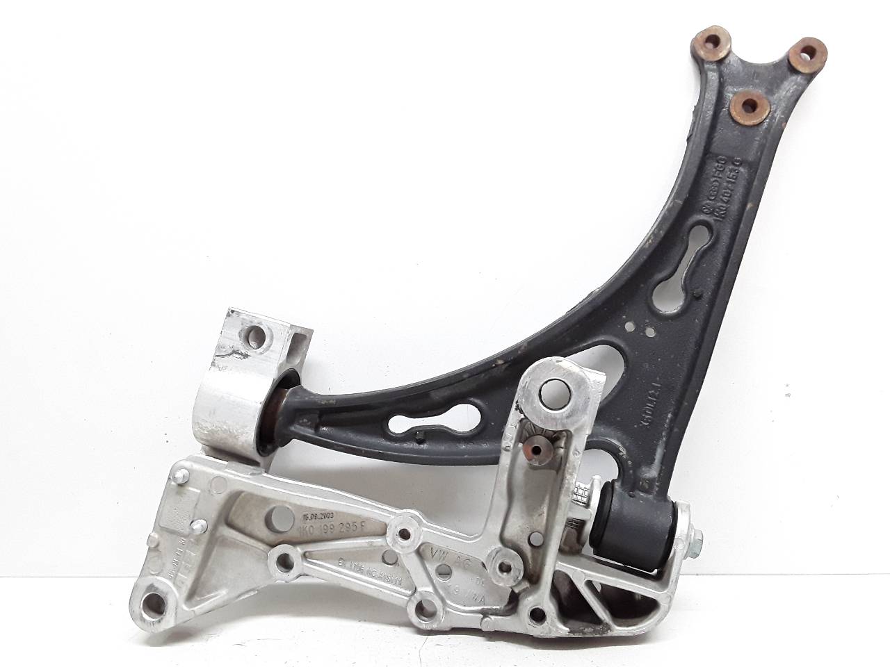 Front left lower control arm, photo 1 of 5