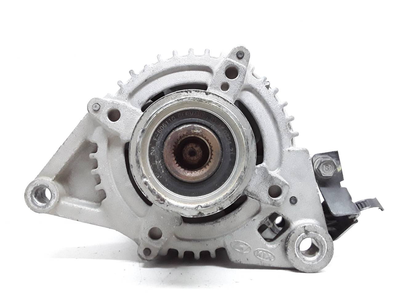 Alternador, foto 1 de 2