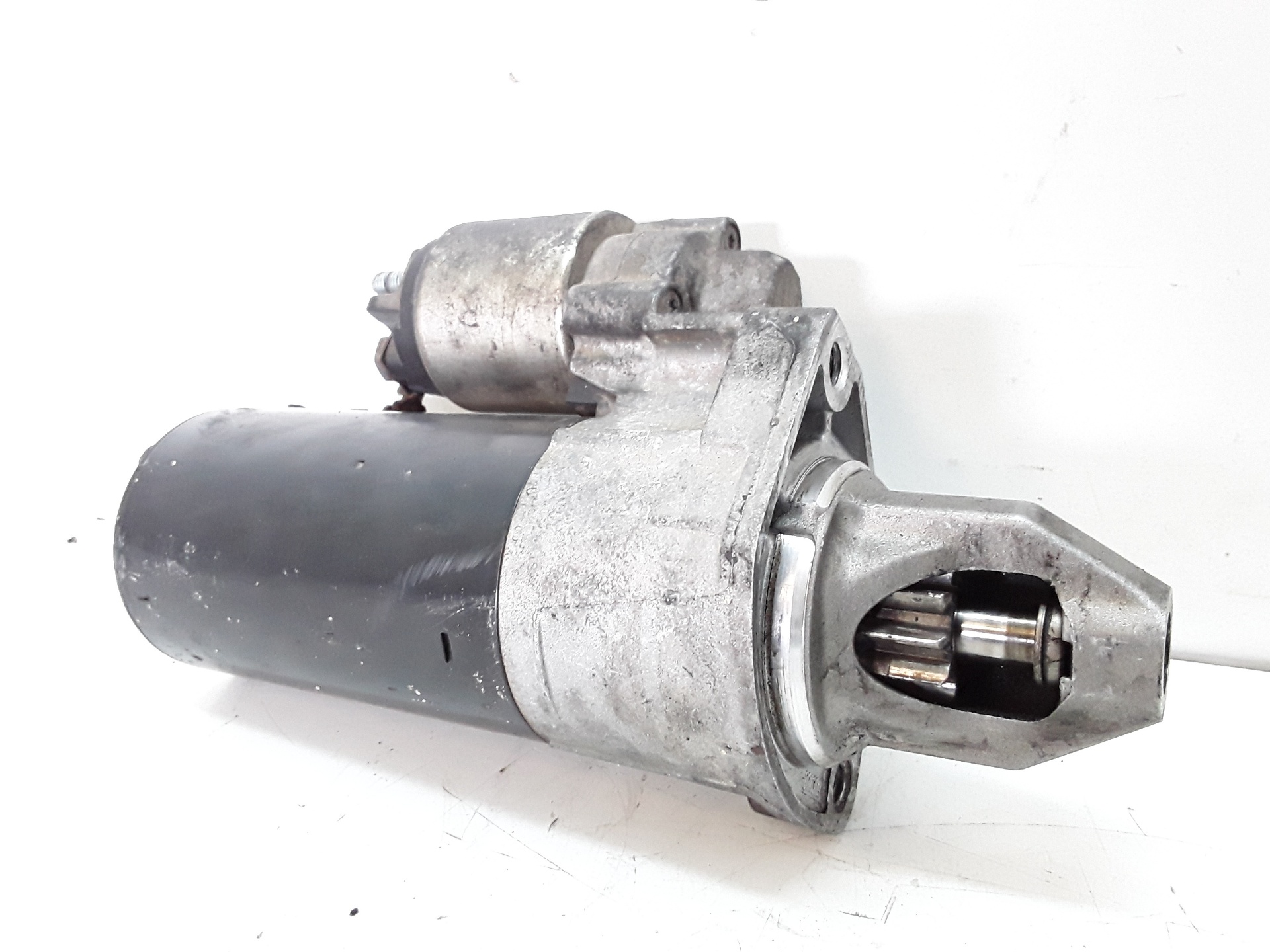 Motor de arranque, foto 1 de 5