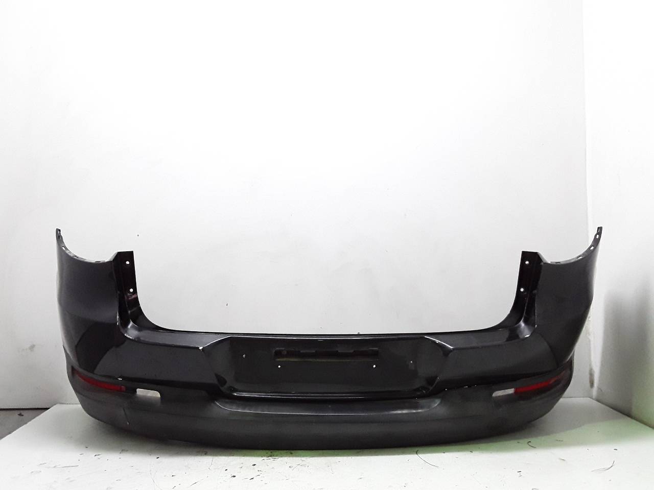 Rear bumper, photo 1 of 9