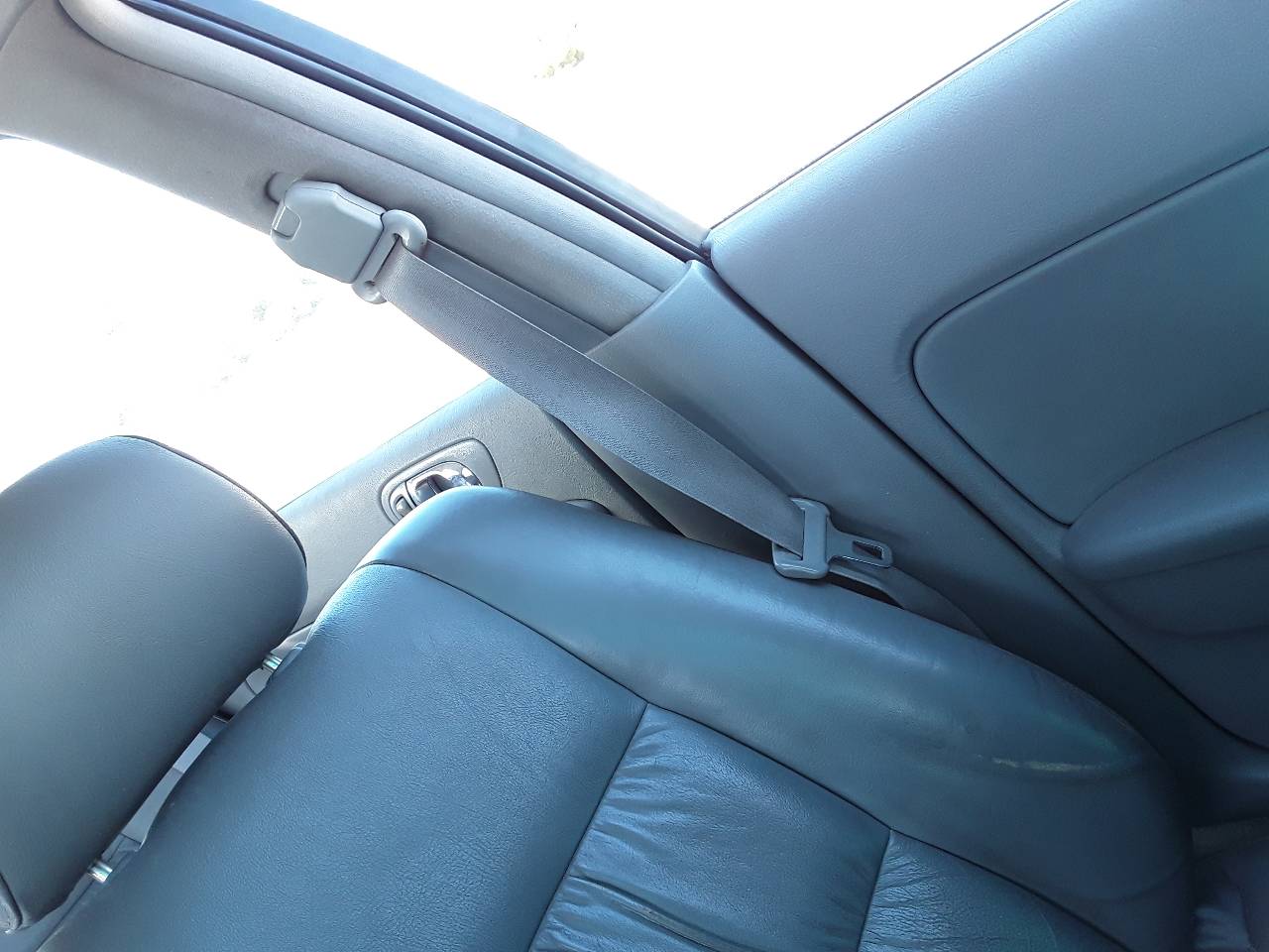 Cinturon seguridad delantero izquierdo, foto 1 de 2