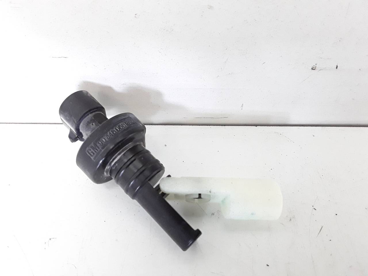 Sensor