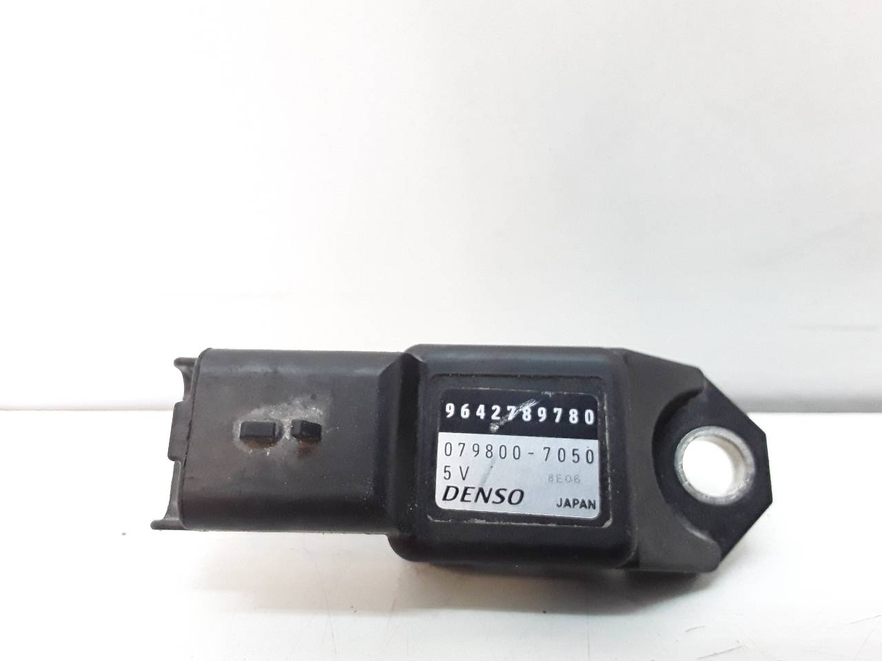 Sensor