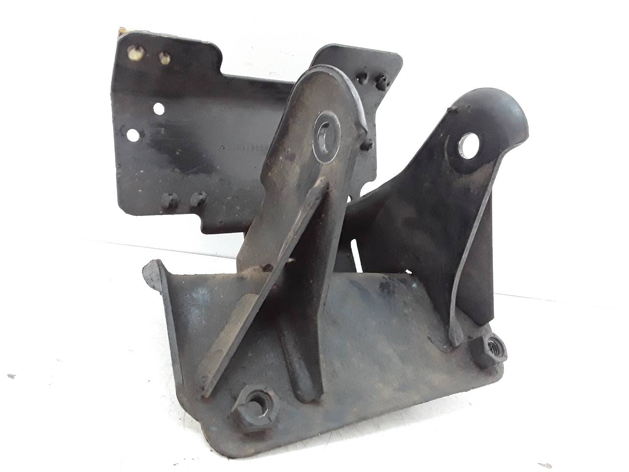 Soporte motor delantero