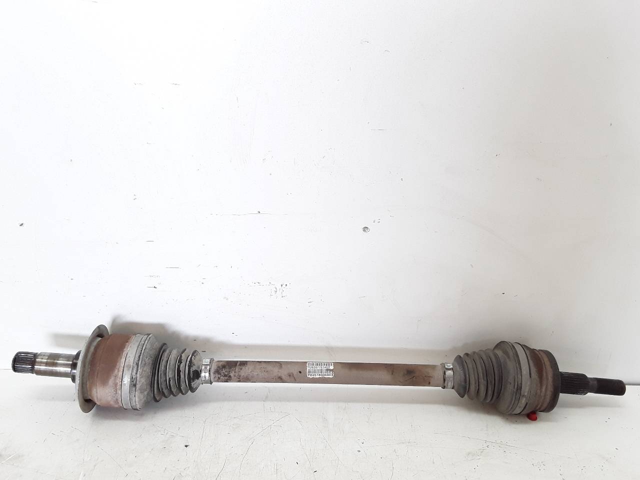 Rear right drive shaft, photo 1 of 4