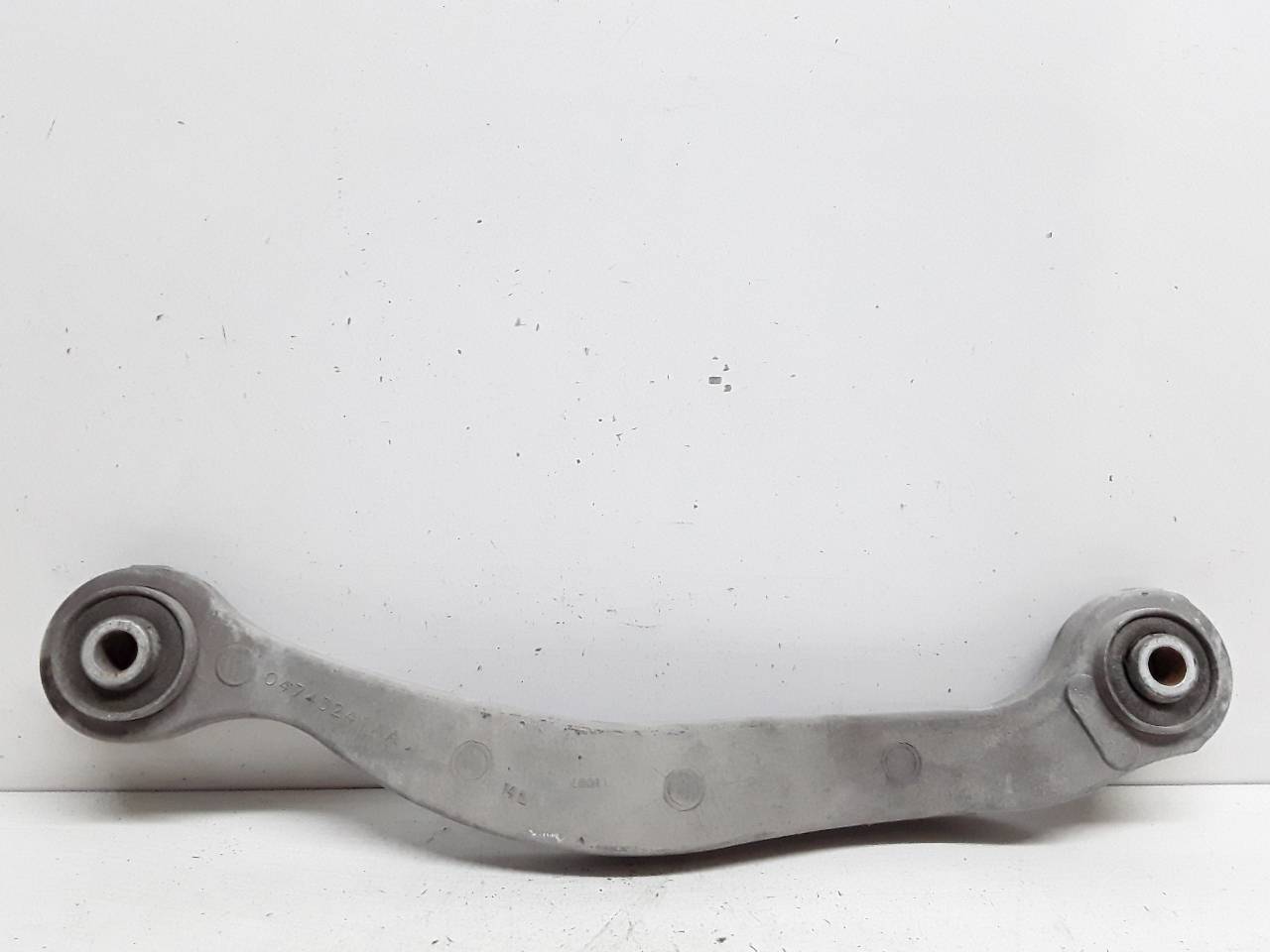Brazo suspension inferior trasero izquierdo