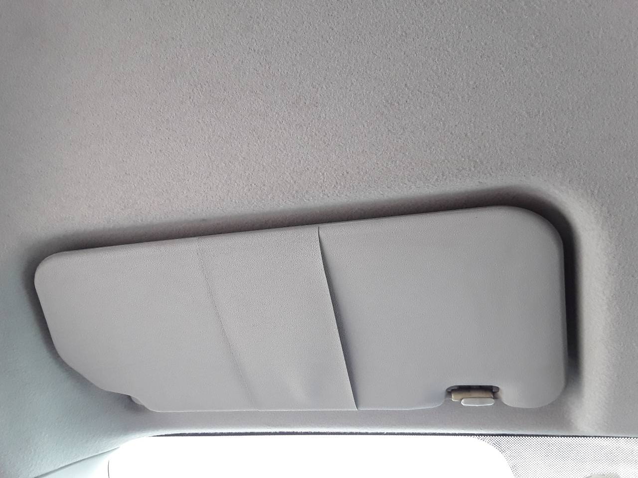 Left sun visor, photo 1 of 3