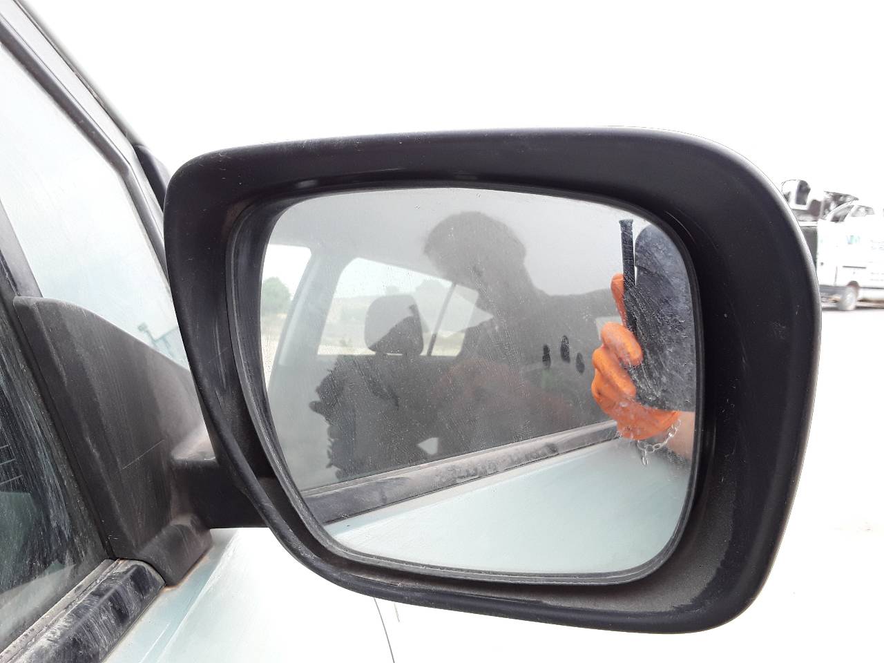 Retrovisor derecho, foto 1 de 4