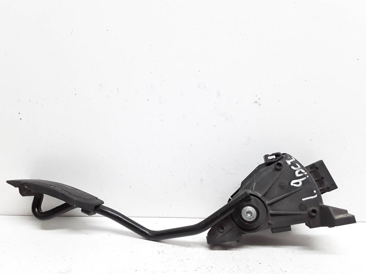 Pedal acelerador