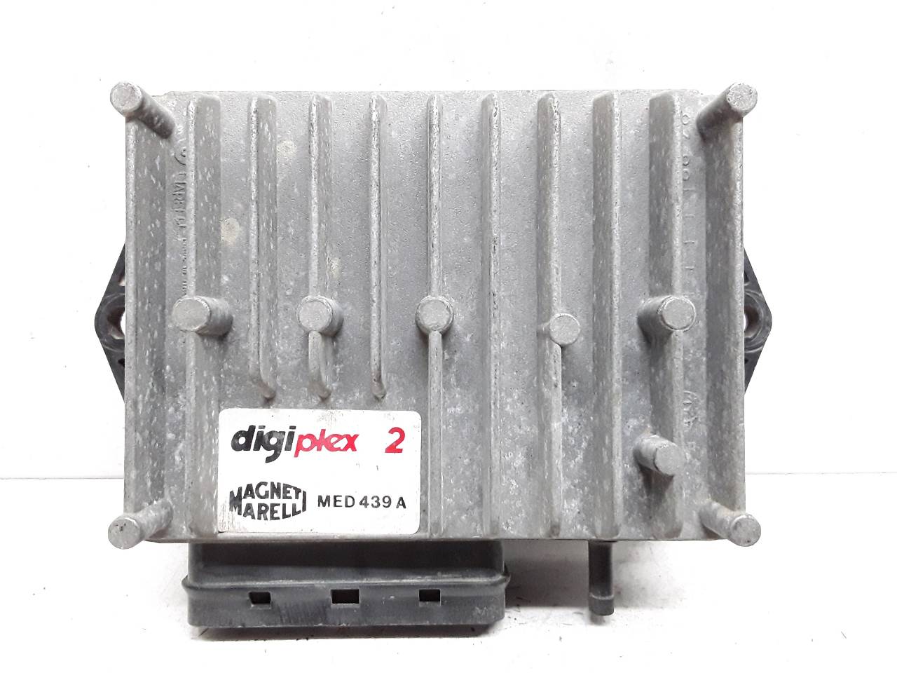 Engine control unit (ECU), photo 1 of 2