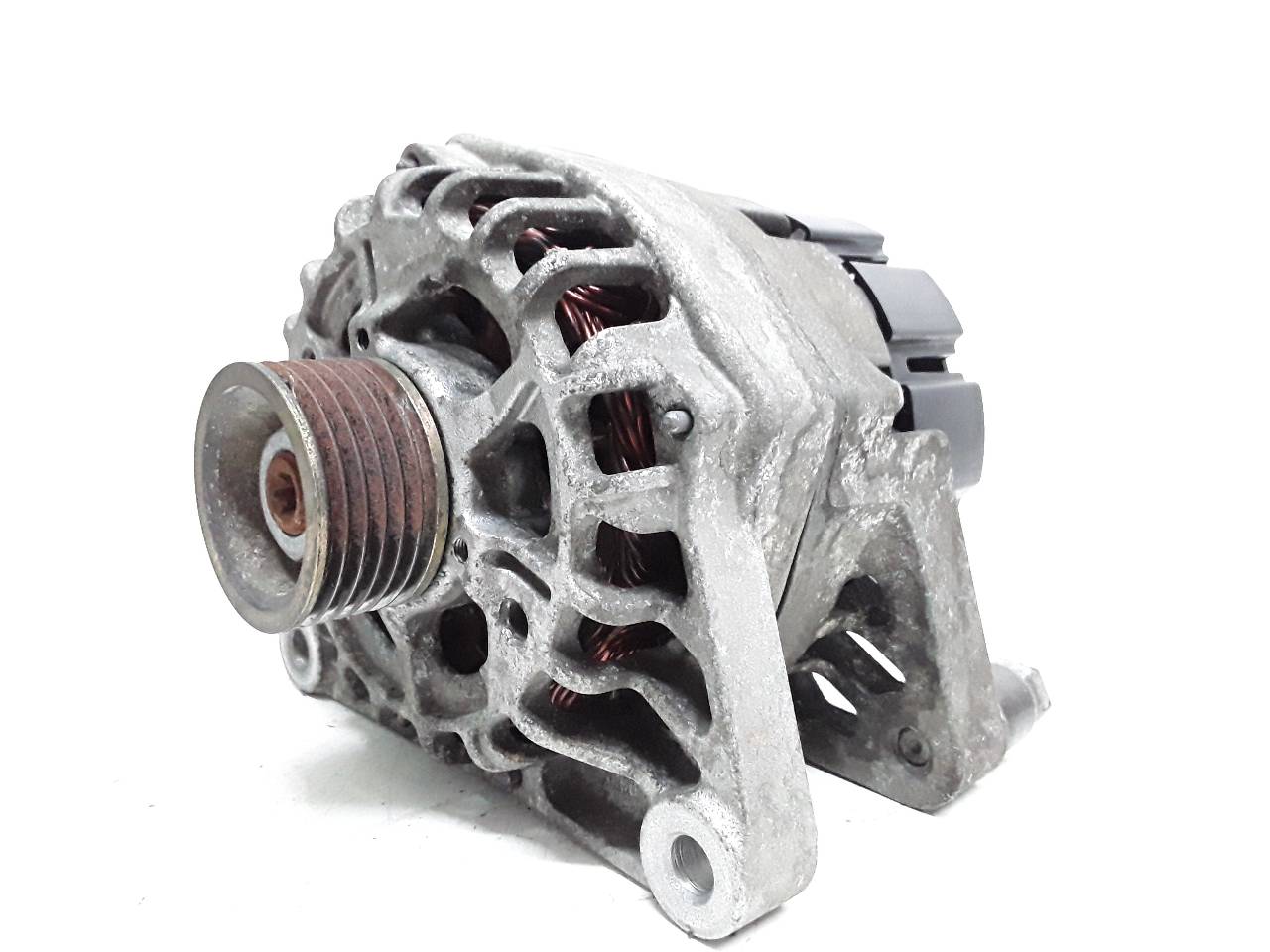 Alternador