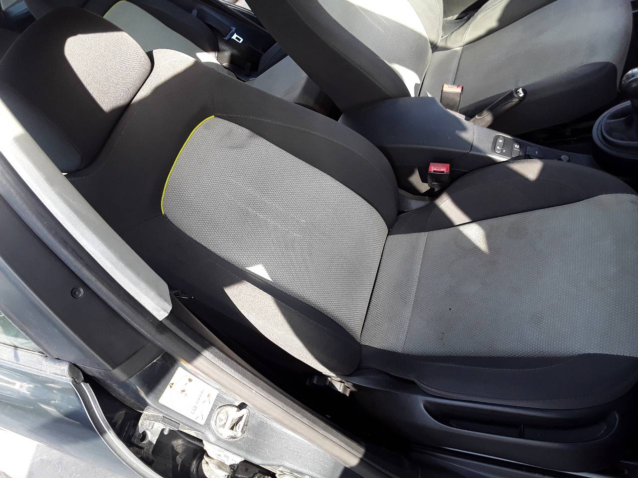 Asiento delantero derecho