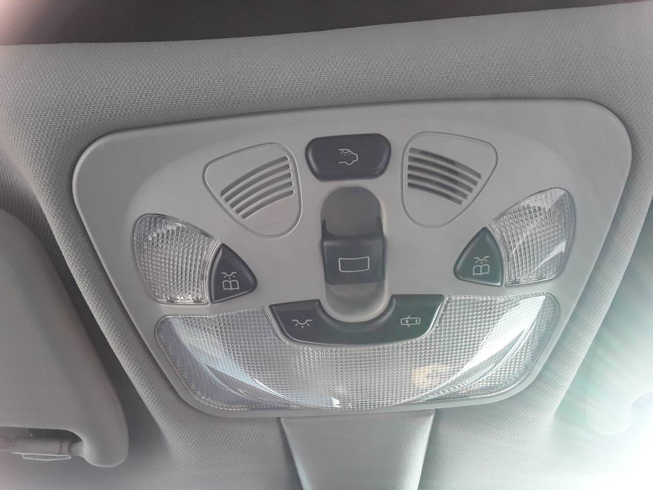 Luce interna, foto 1 di 1