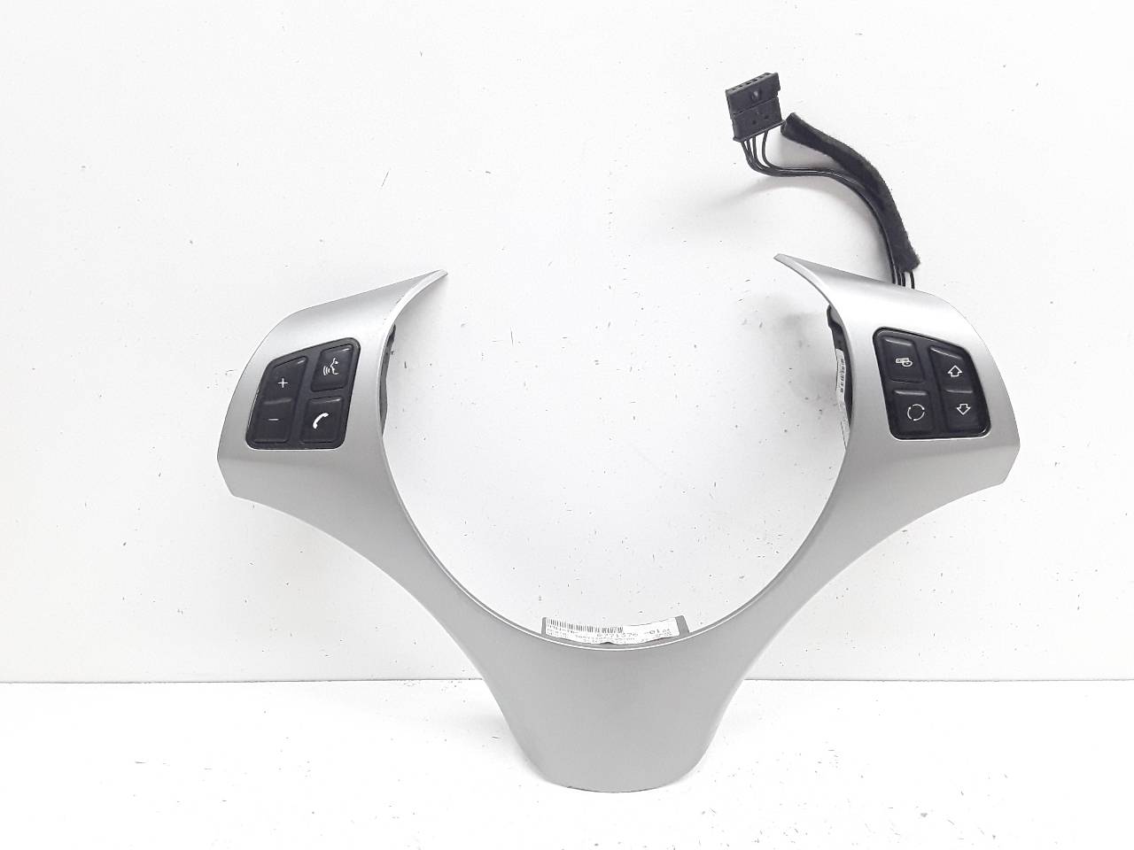 Mando volante, foto 1 de 3