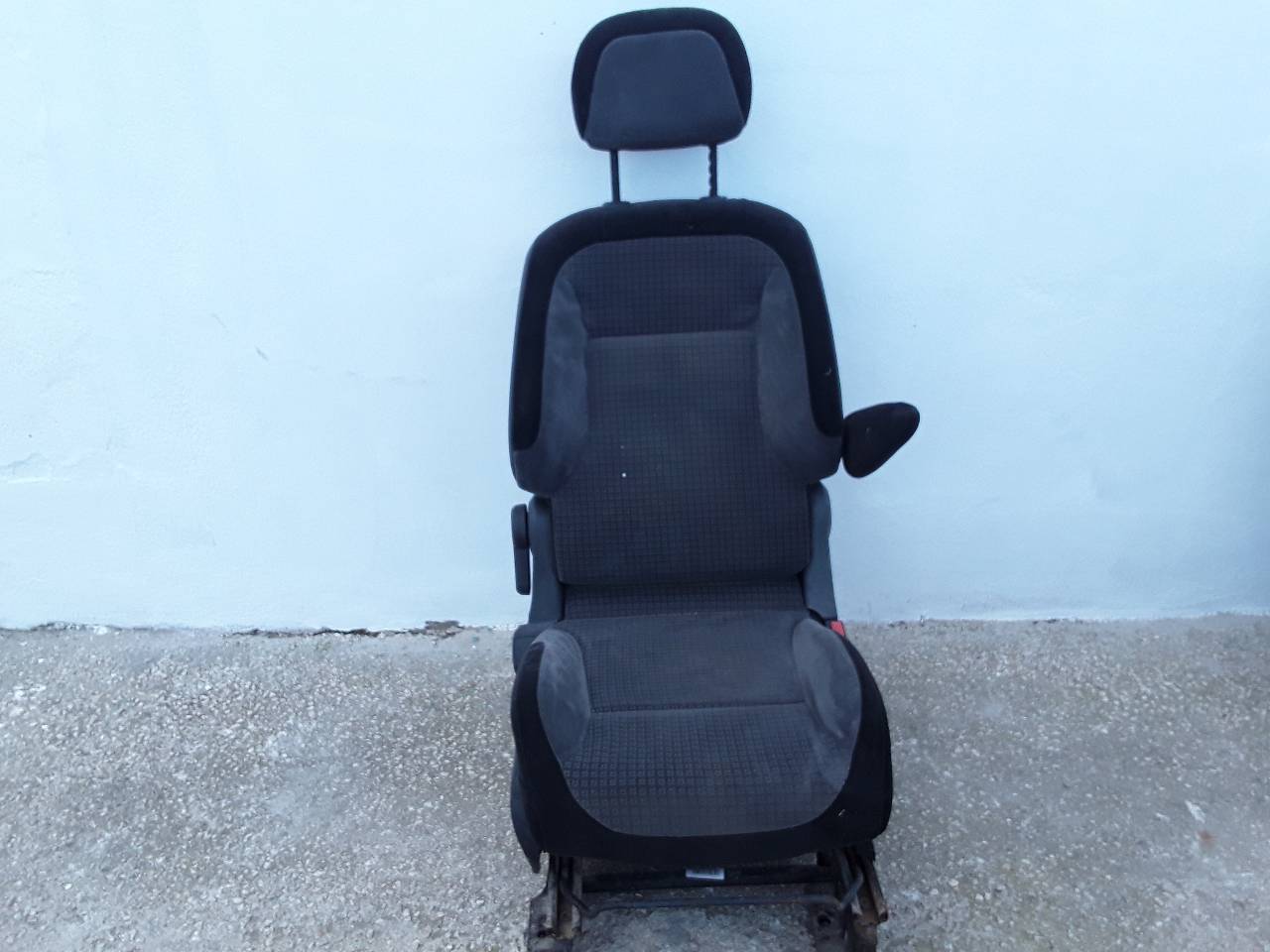 Asiento delantero derecho