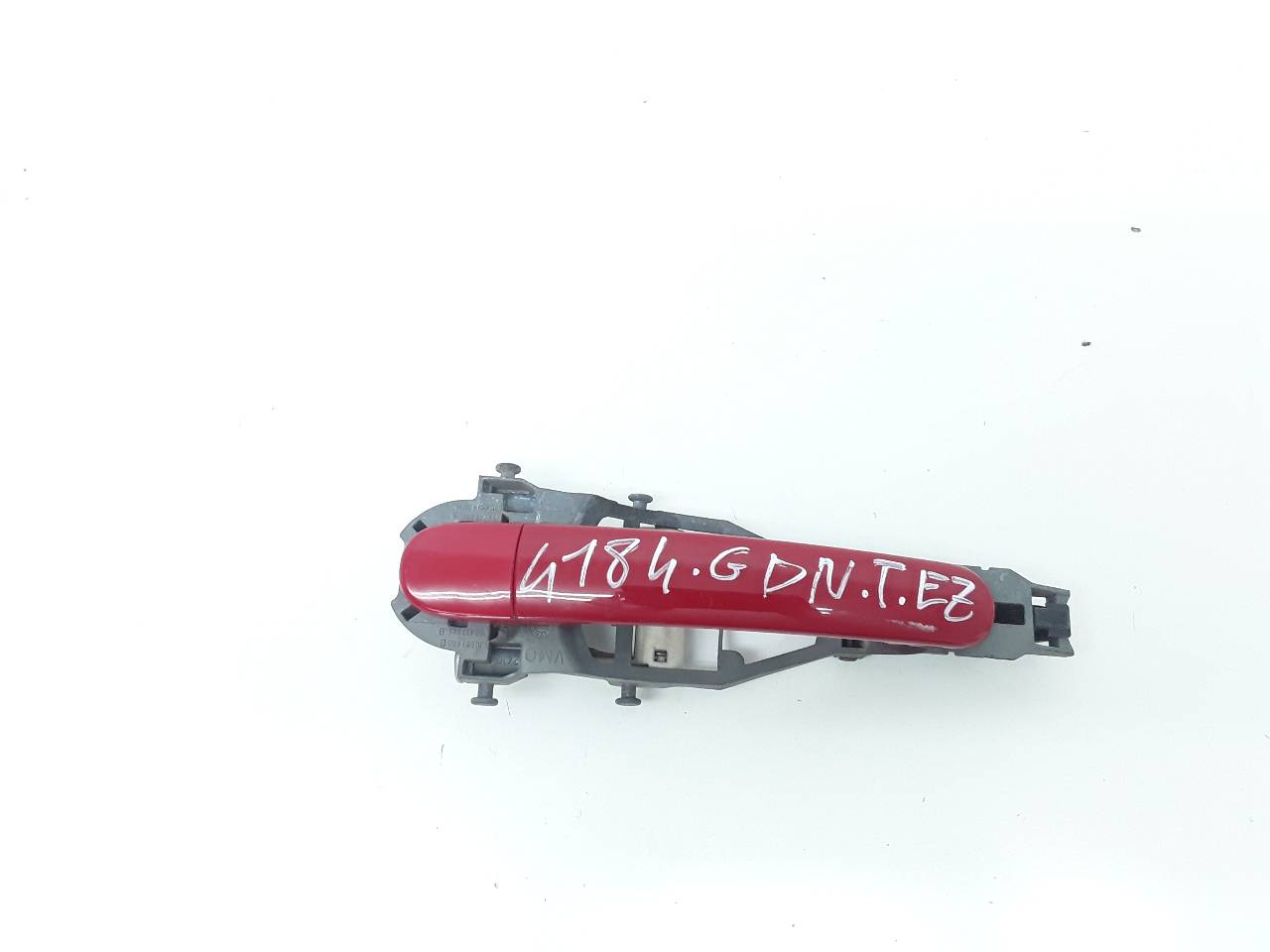 Rear left outer door handle, photo 1 of 2