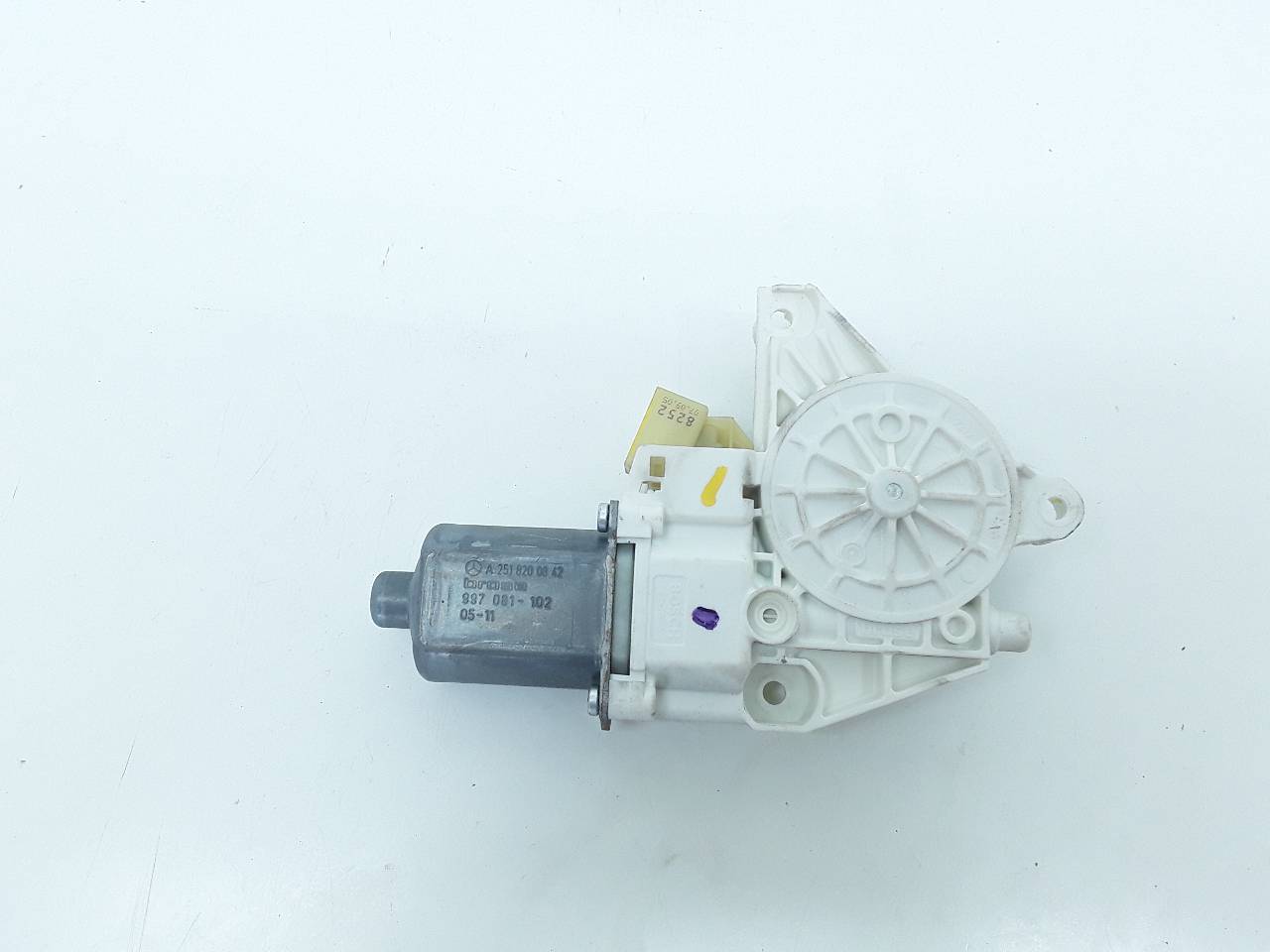 Motor elevalunas delantero derecho, foto 1 de 4