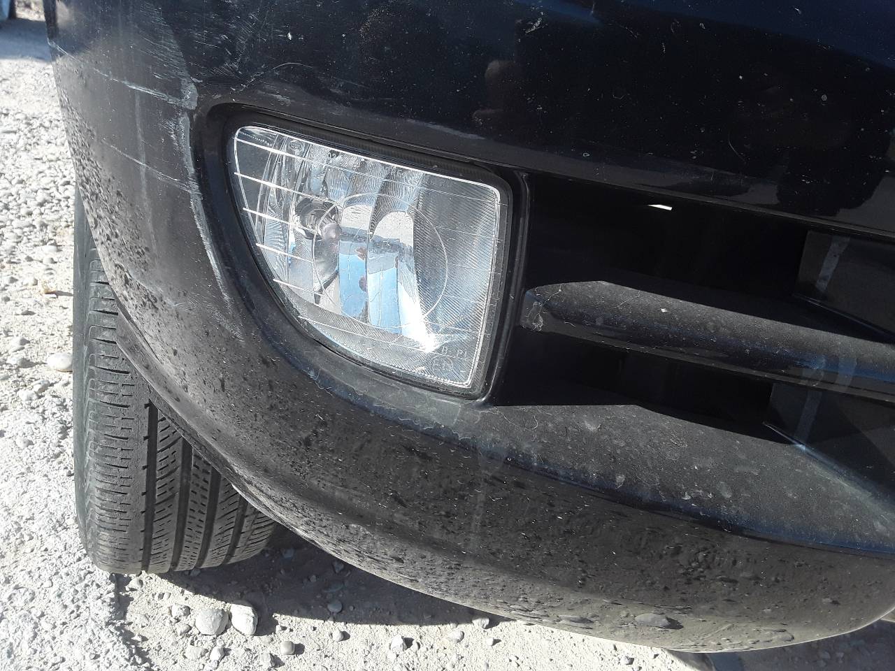 Faro antiniebla derecho, foto 1 de 3
