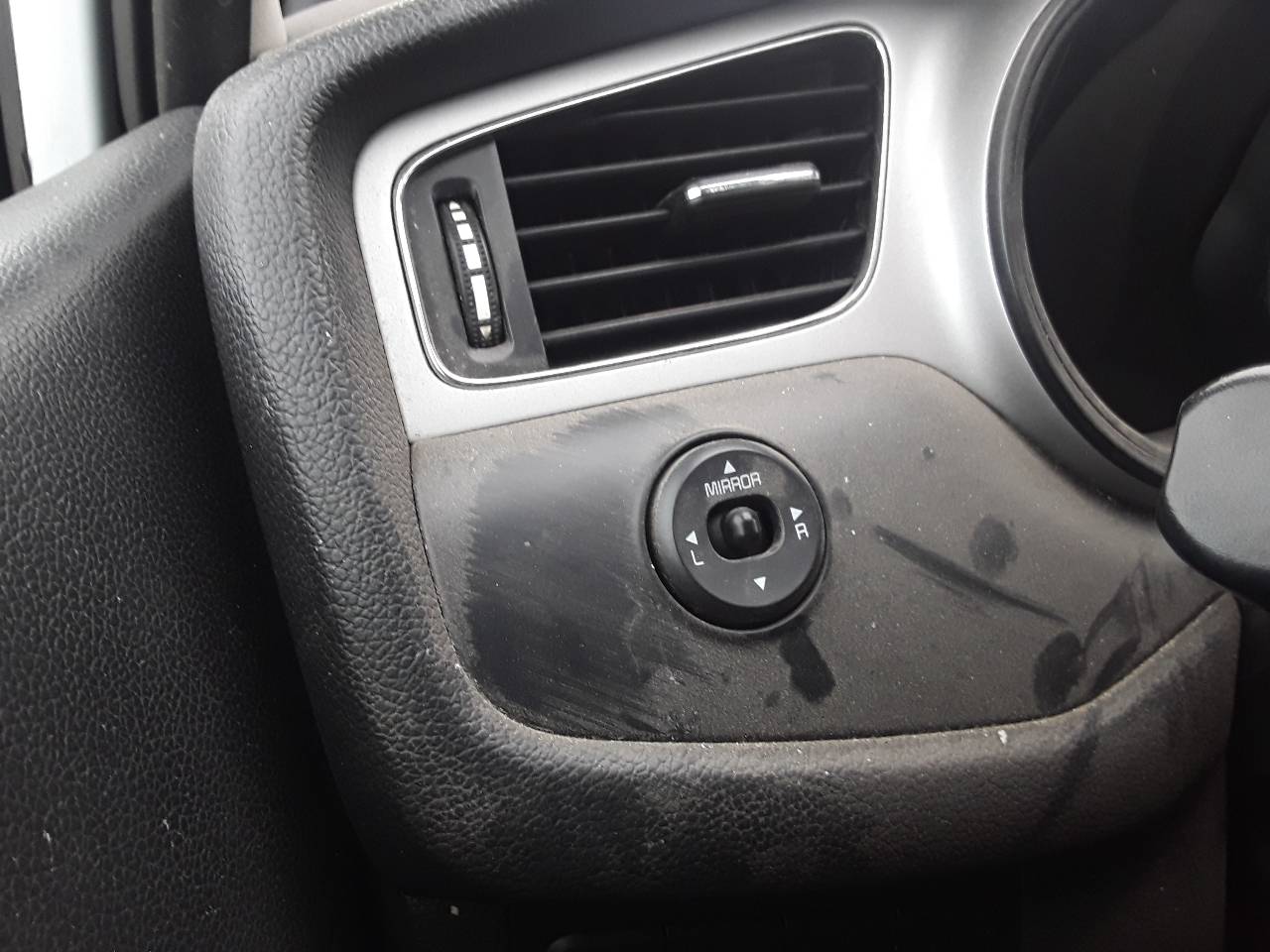 Mando retrovisor, foto 1 de 1