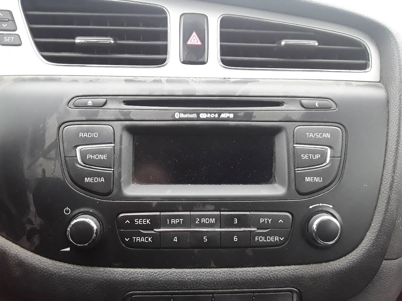 Système audio / autoradio CD, photo 1 sur 1
