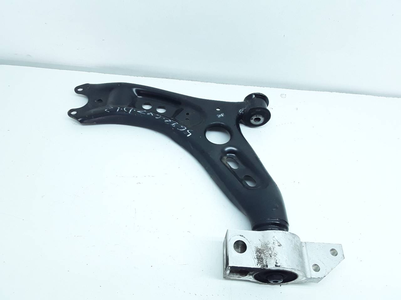 Brazo suspension inferior delantero izquierdo, foto 1 de 3