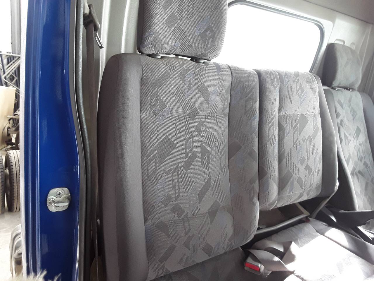 Asiento delantero derecho, foto 1 de 3