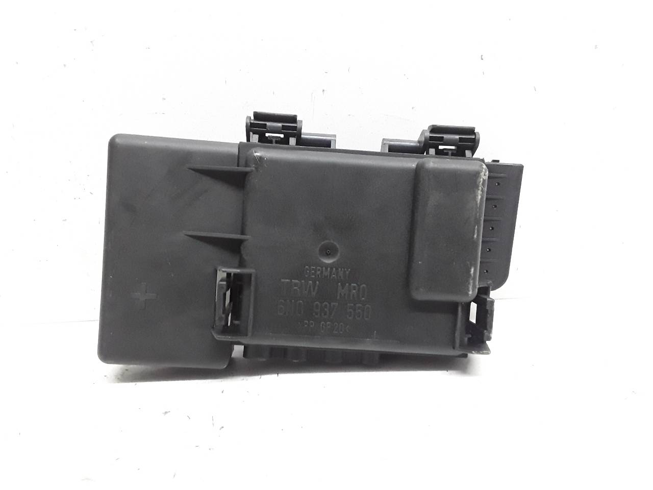 Caja reles / fusibles