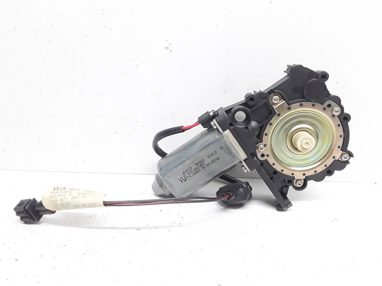 Motor elevalunas delantero derecho