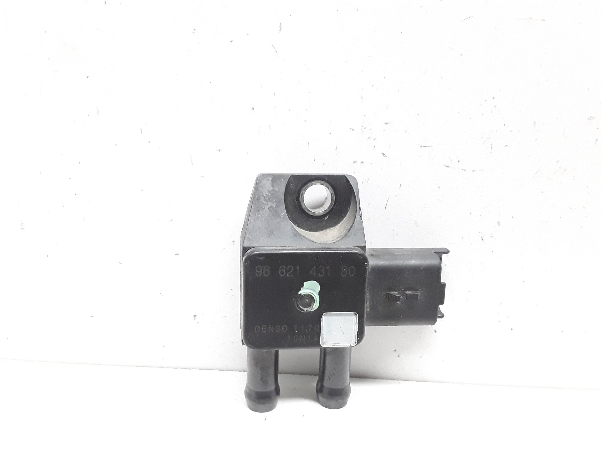 Sensor