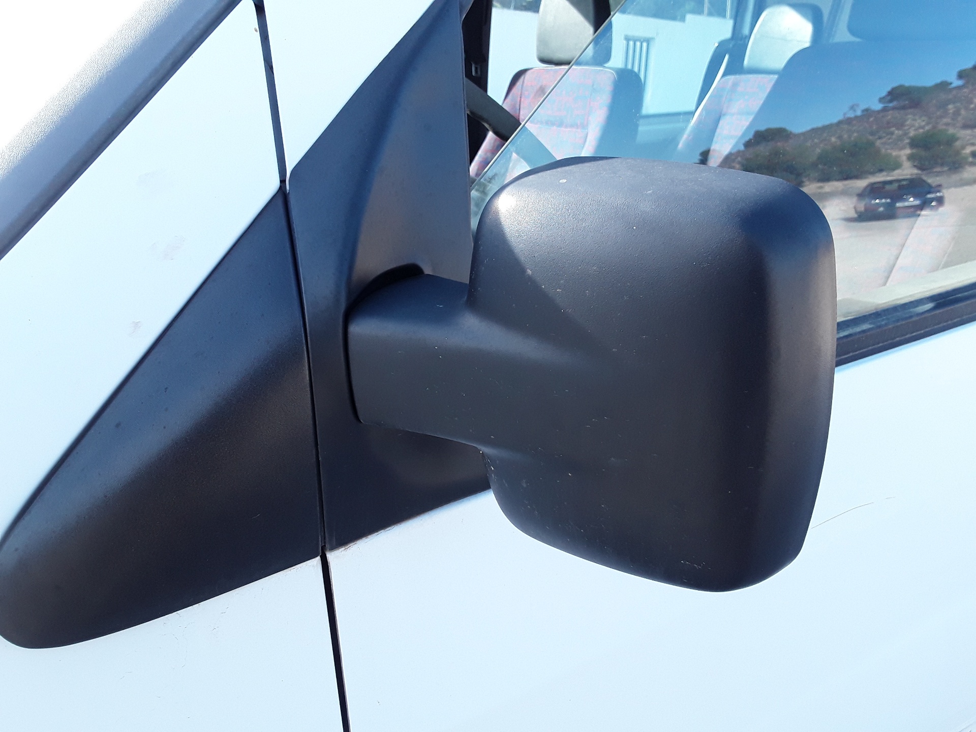 Retrovisor izquierdo, foto 1 de 4