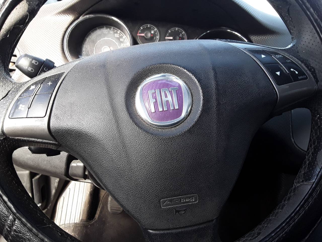 Front left airbag, photo 1 of 4