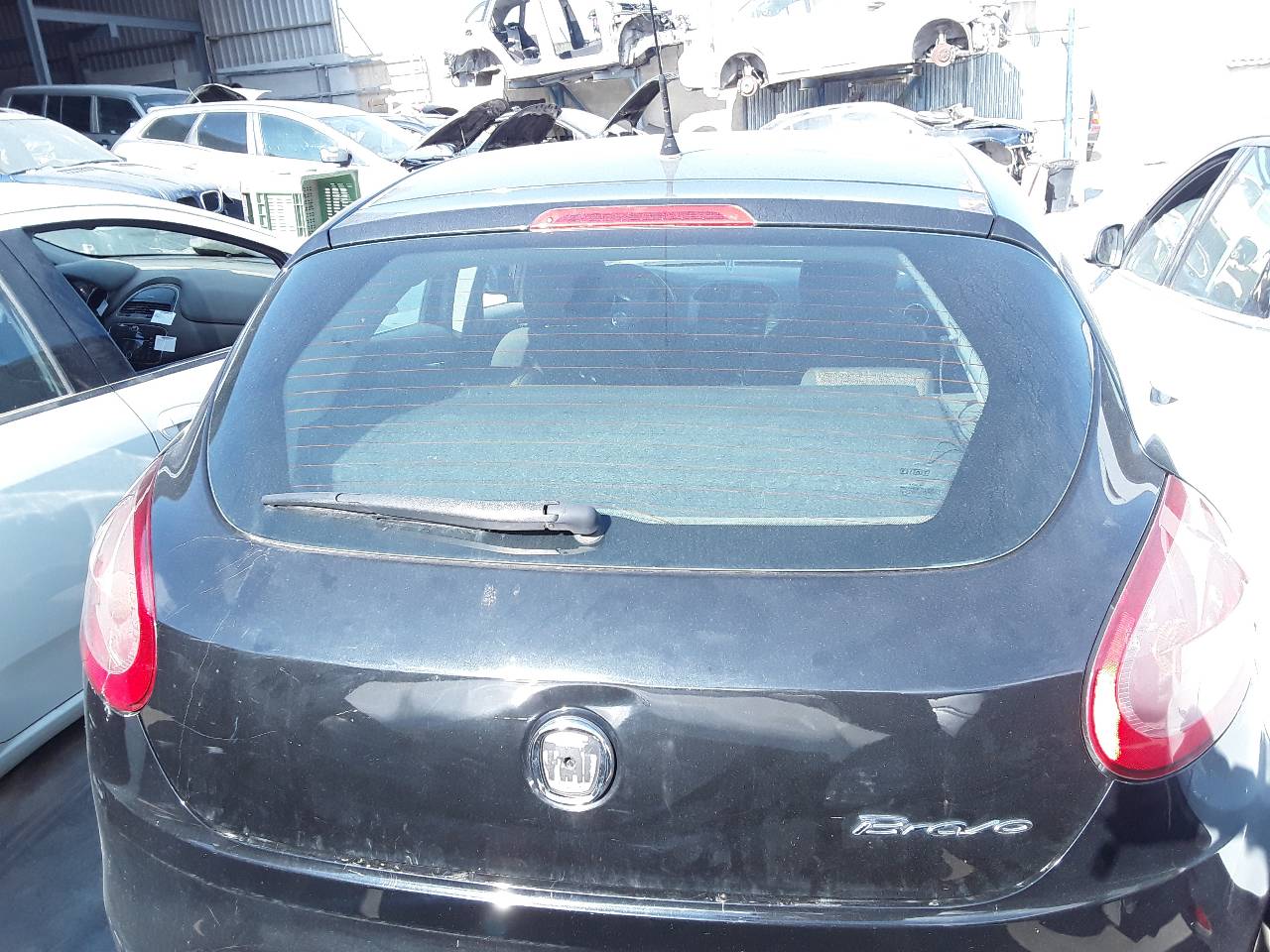 Porton trasero, foto 1 de 2