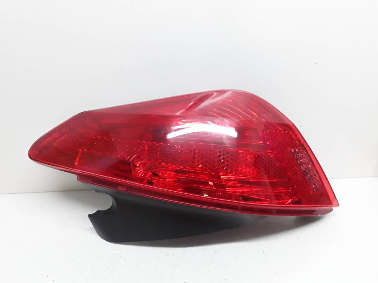 Right rear light, photo 1 of 4