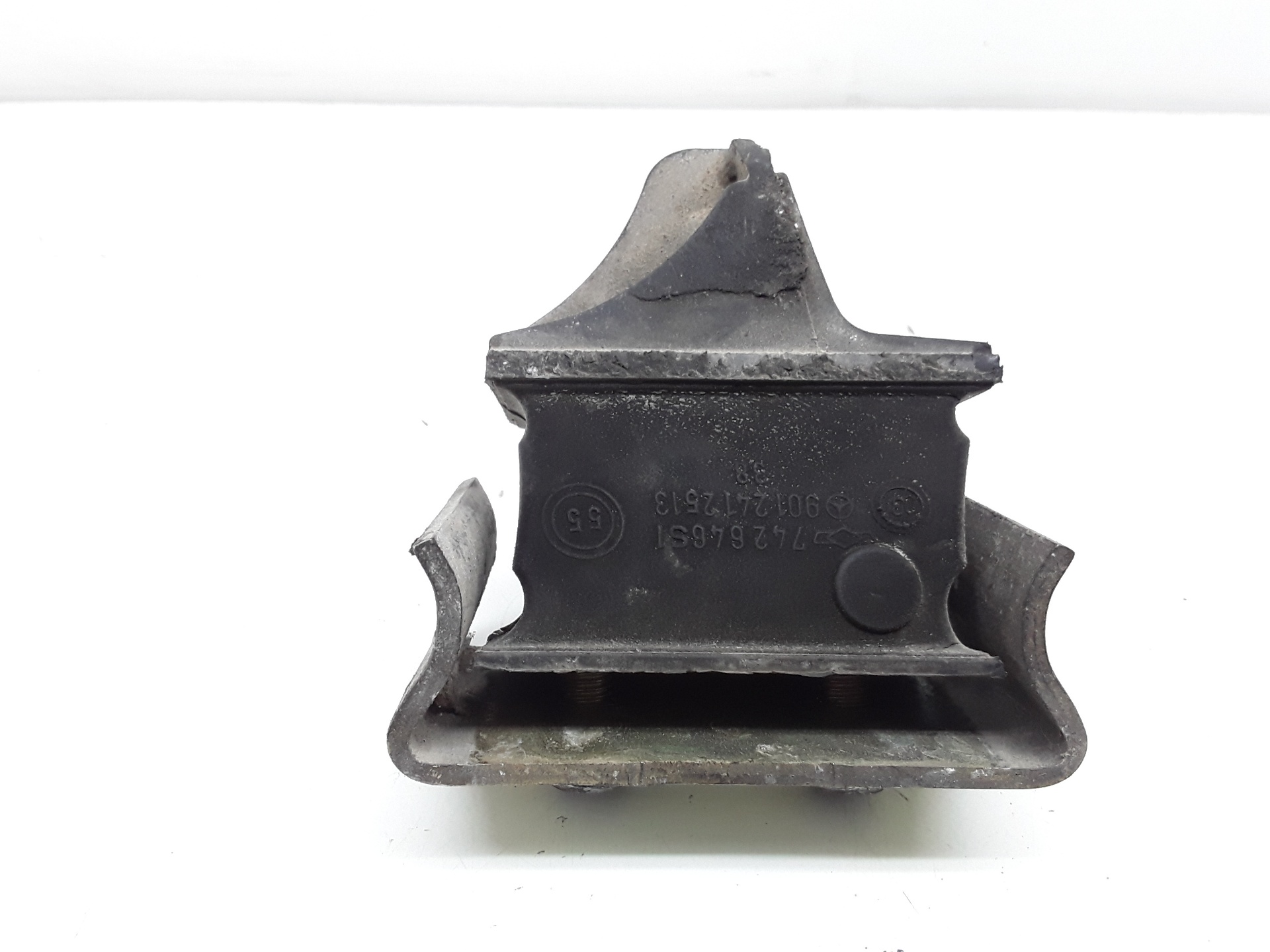 Soporte motor derecho